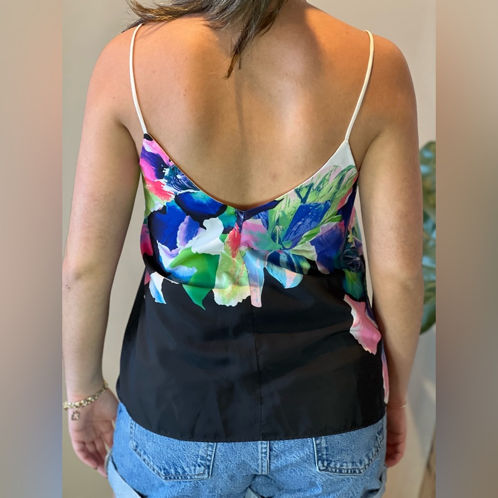 Multicolor Top - Picture 4 of 5